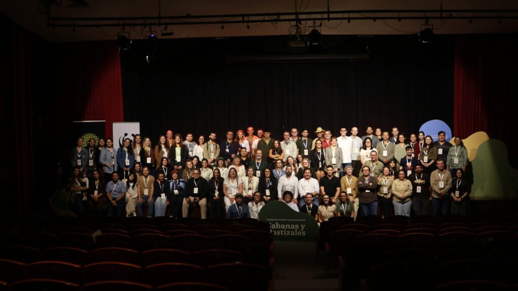 Espacio que reunió a investigadores, estudiantes, organizaciones de la sociedad civil y profesionales vinculados al estudio, manejo y conservación de sabanas y pastizales en la región.